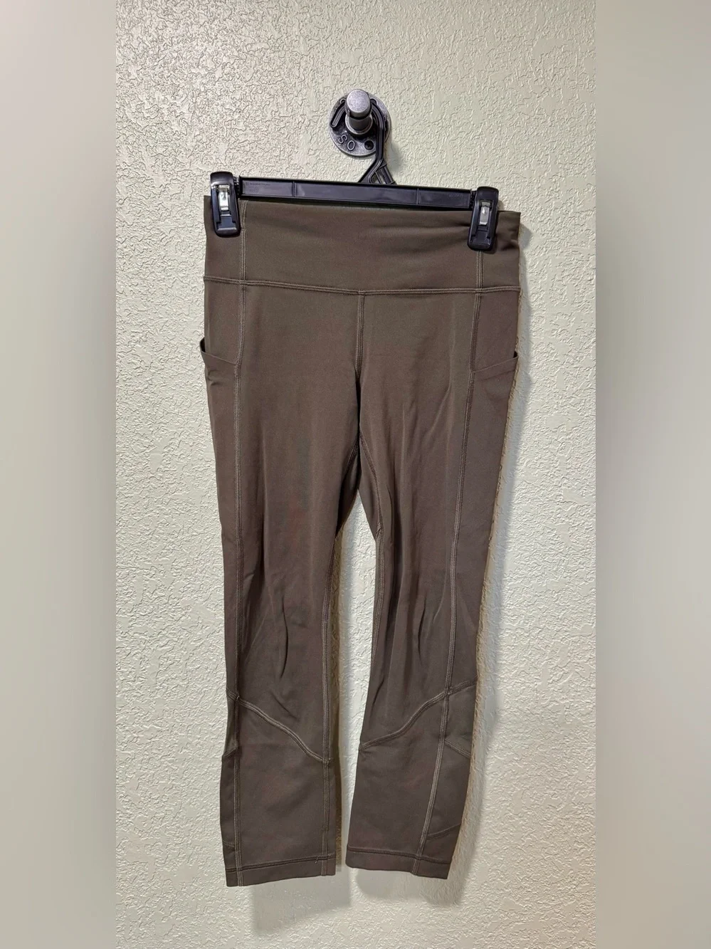 lululemon olive green pocket leggings size 2